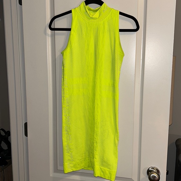 Nike Air fitted neon yellow dress - Picture 1 of 3